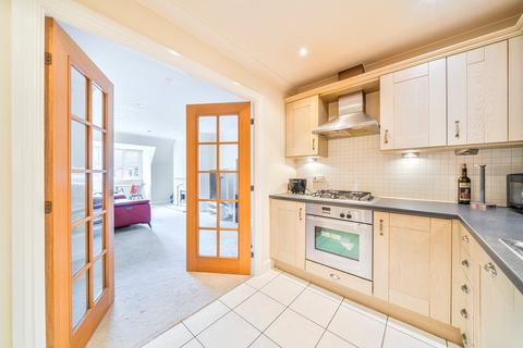 2 bedroom apartment for sale, Bridgewater Road, Weybridge, KT13