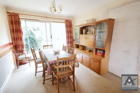 38 Ashbury Drive, Weston-super-mare, BS22 9QS