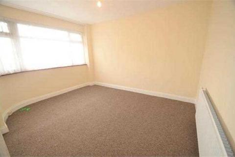 3 bedroom property to rent, Mount Grove, Edgware