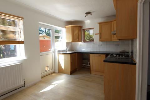 3 bedroom semi-detached house to rent, Valebridge Drive, Burgess Hill, RH15