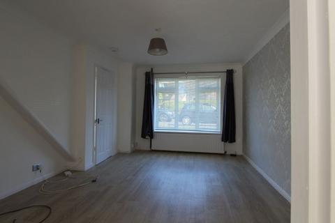 3 bedroom semi-detached house to rent, Valebridge Drive, Burgess Hill, RH15
