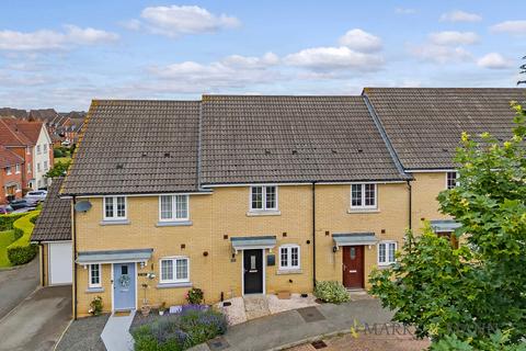 2 bedroom terraced house for sale, Lapwing Grove, Stowmarket, IP14