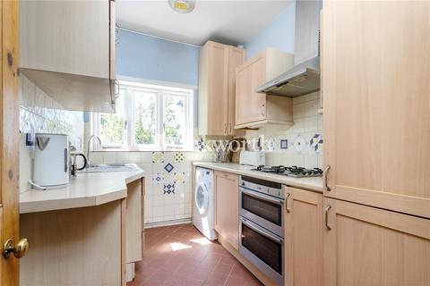 3 bedroom terraced house for sale, Oakthorpe Road, London, N13