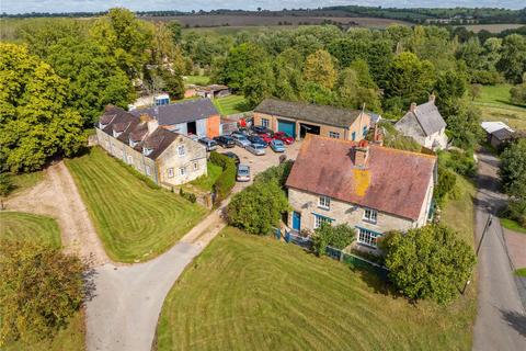 10 bedroom detached house for sale, Butlers Marston, Warwickshire