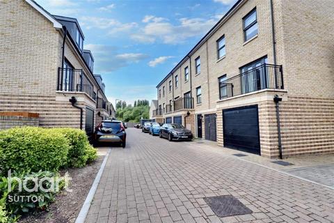 3 bedroom detached house to rent, Parchment Close