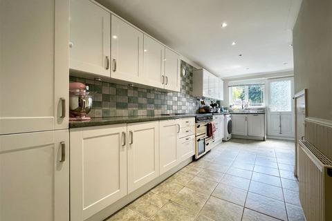 3 bedroom terraced house for sale, Wimbourne Walk, Corby, Northamptonshire, NN18
