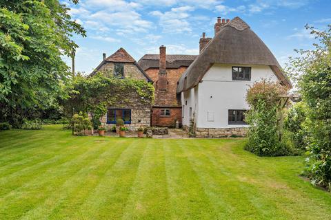 4 bedroom detached house for sale, Stars Lane, Dinton, Aylesbury