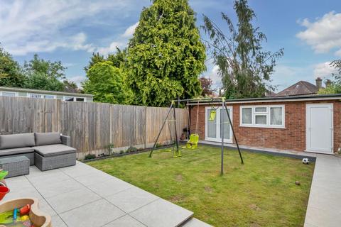 4 bedroom semi-detached house for sale, Walfield Avenue,  Whetstone N20,  N20