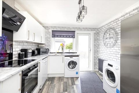 125 Deanburn, Penicuik, EH26 0JA