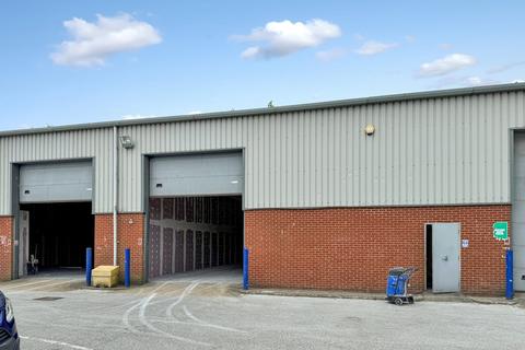 Industrial unit to rent, Unit 4 Fordsons Business Park, Arndale Road, Littlehampton, BN17 7HD