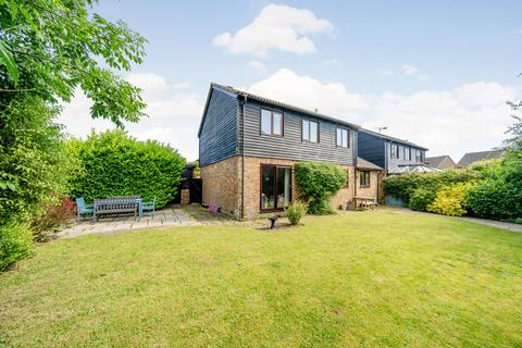 4 bedroom detached house for sale, Barncroft Close, Tangmere, PO20