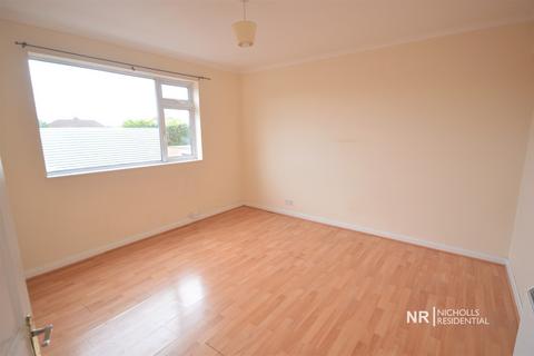 389a Hook Road, Chessington, KT9 1EL