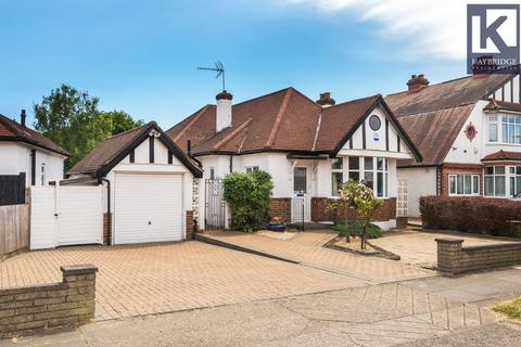 3 bedroom detached bungalow for sale, Park Avenue West, Epsom, KT17