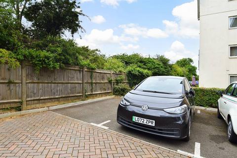 115 Olympia Way, Whitstable, CT5 3FP