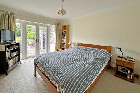 7 Crockwells Close, Exminster, Exeter, EX6 8DL