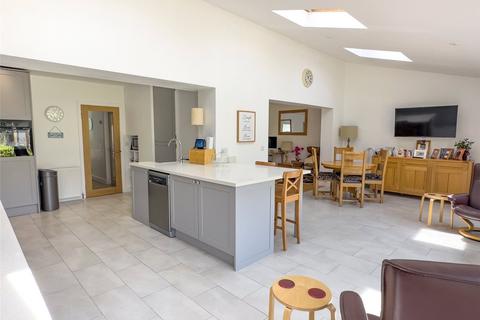 Home Farm House Bampton Road, Aston, Bampton, OX18 2BT