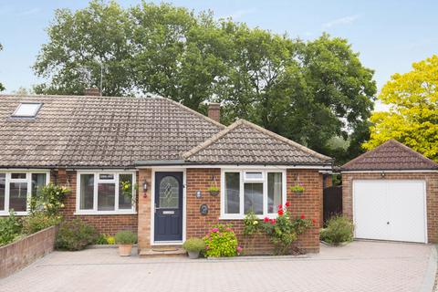 3 bedroom semi-detached bungalow for sale, West Byfleet, West Byfleet KT14