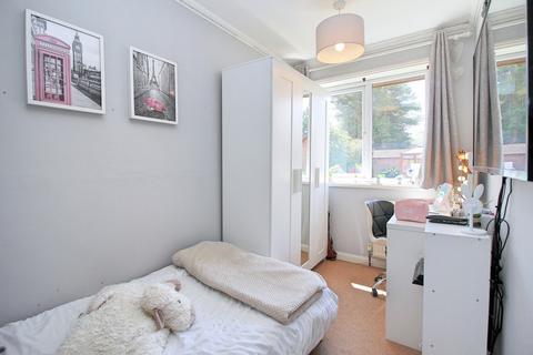94 Yarrow Drive, Harrogate, HG3 2XD