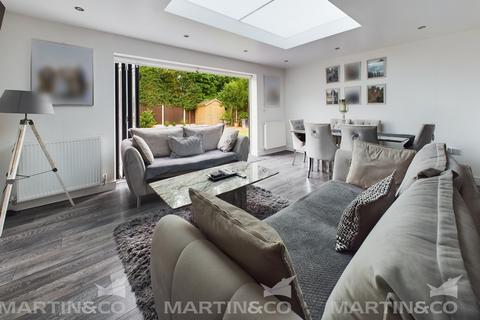 1 Lyndhurst Villas, Norton, Doncaster, DN6 9PX