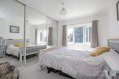 3 bedroom end of terrace house for sale, Flowerdew Close, Hethersett