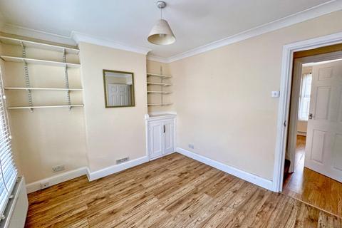 2 bedroom terraced house to rent, Hamerton Road, Northfleet, Gravesend, Kent, DA11 9DX