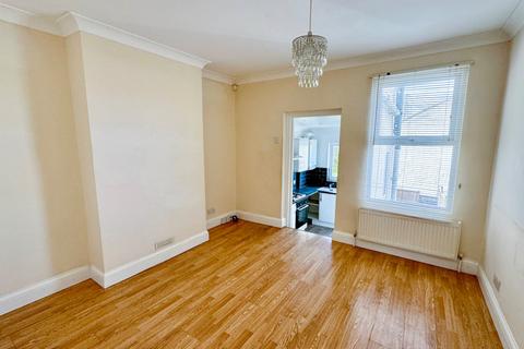 2 bedroom terraced house to rent, Hamerton Road, Northfleet, Gravesend, Kent, DA11 9DX