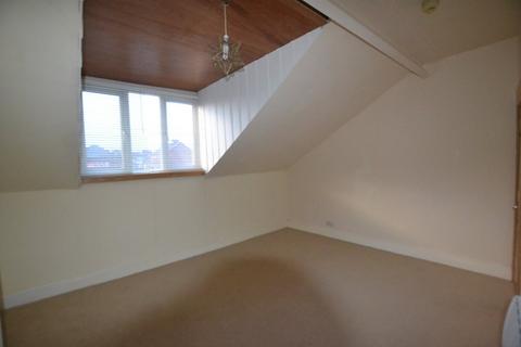 3 bedroom maisonette to rent, Eastleigh Road, Leicester LE3