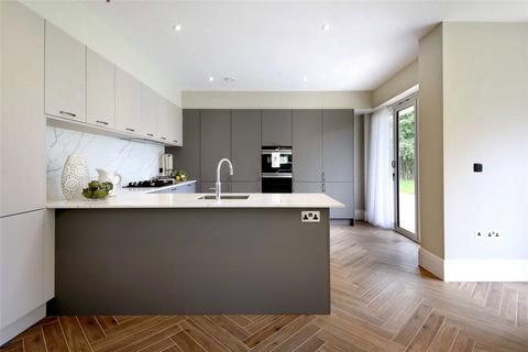 3 bedroom apartment for sale, Woodchester Park, Knotty Green, Beaconsfield, Buckinghamshire, HP9