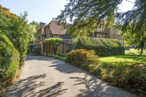 6 bedroom detached house for sale, Standford Lane, Headley, Hampshire, GU35