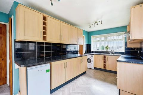3 bedroom detached house for sale, Redwood Close, Keighley BD21