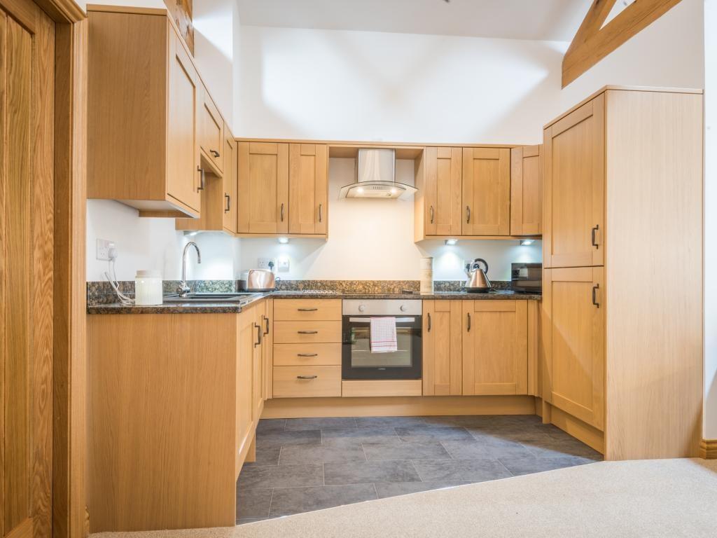 Newlands Fell Cottage Dining Kitchen