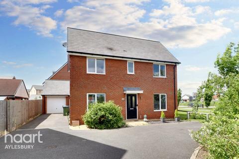 3 bedroom detached house for sale, Seabright Way, Aylesbury
