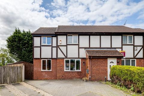 4 bedroom semi-detached house for sale, Lucerne Close, Chester CH3