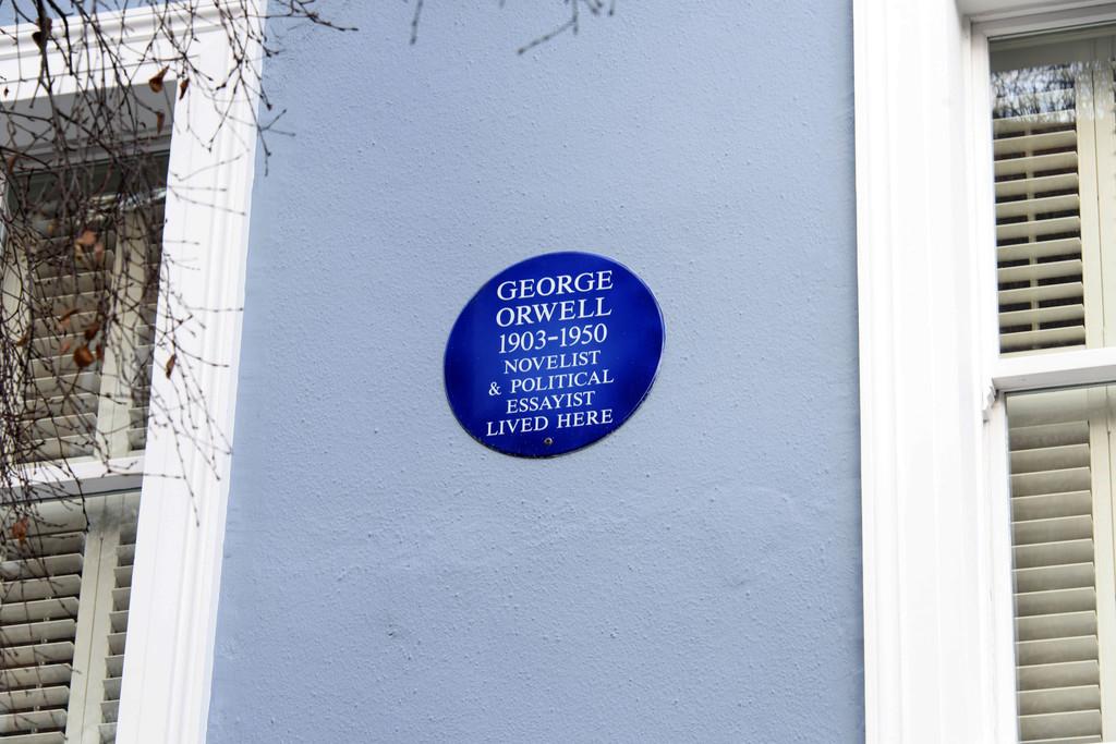 Portobello Road, Notting Hill, W11 4 bed terraced house to rent £