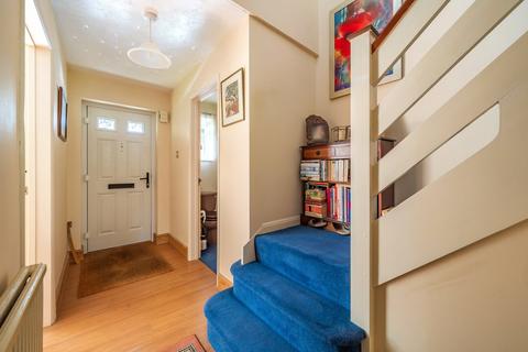 12 Dunlin Rise, Guildford, GU4 7DX