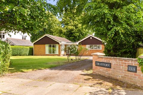 3 bedroom bungalow for sale, Fairfield Avenue, Scartho, N.E Lincolnshire, DN33