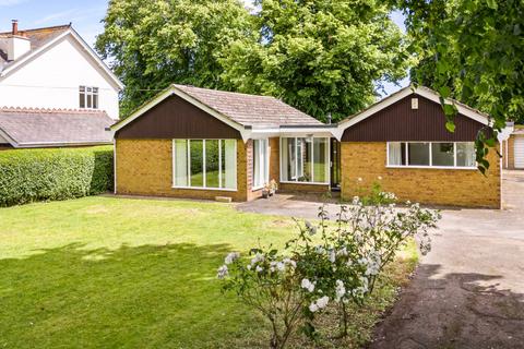3 bedroom bungalow for sale, Fairfield Avenue, Scartho, N.E Lincolnshire, DN33
