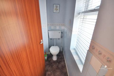 32 Hardie Road, Stanford-le-hope, SS17 0PB