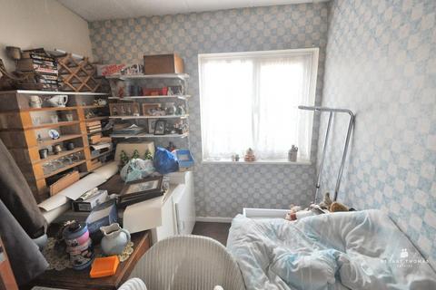 32 Hardie Road, Stanford-le-hope, SS17 0PB