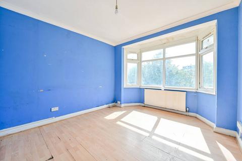 14 Buller Close, London, SE15 6UJ