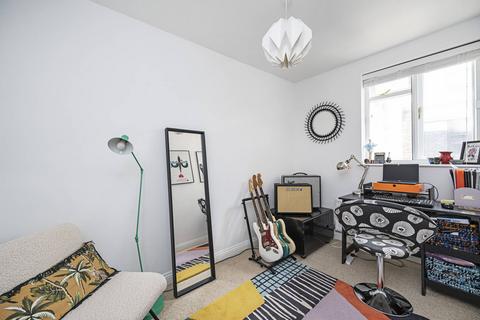 263 Corfield Street, London, E2 0DU