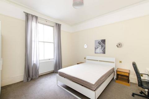 3 bedroom flat to rent, Cromwell Road, Kensington, London, SW7