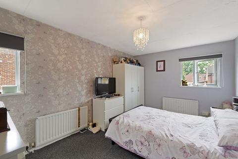 3 bedroom semi-detached house for sale, Riding Park, Tonbridge