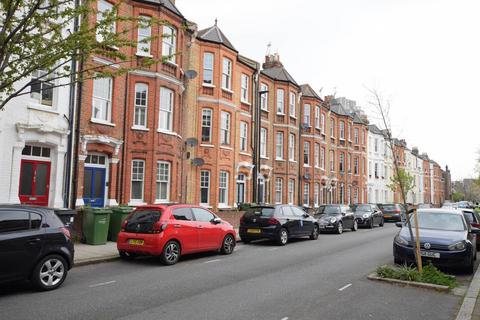 1 bedroom flat to rent, Hackford Road, Oval, London, SW9