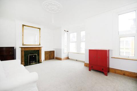 3 bedroom flat to rent, Minet Avenue, Harlesden, London, NW10