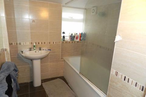 13 Grimthorpe Terrace, Leeds, LS6 3JS