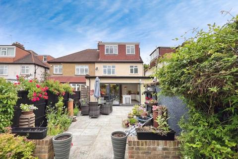 4 bedroom semi-detached house for sale, Sefton Avenue, London