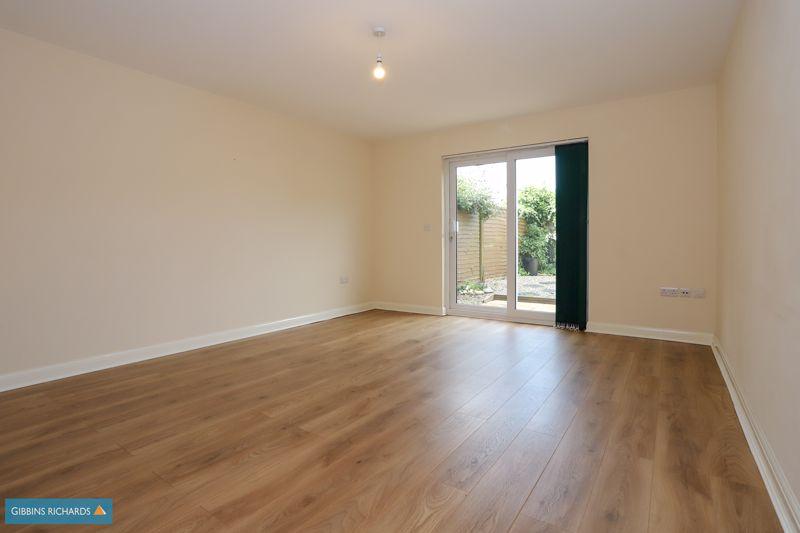 Sitting/Dining Room
