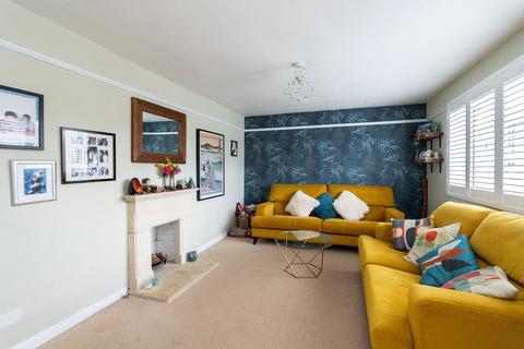 3 Ridge Close, Strood Green, Betchworth, RH3 7HZ
