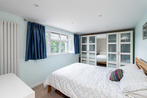 3 Ridge Close, Strood Green, Betchworth, RH3 7HZ